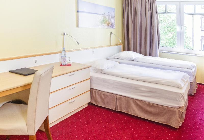 Hotel B99 Offenbach am Main Quarto foto