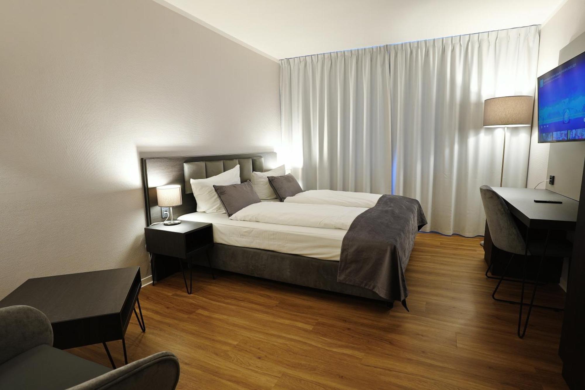Hotel B99 Offenbach am Main Exterior foto